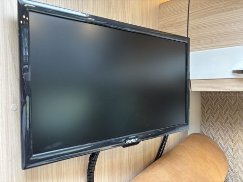 B&uuml;rstner Travel Van T590 TRANSVERSE BED+SEATING AREA EURO 6 SOLAR PANEL photo: 20