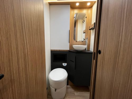 Pilote G 720 FGJ Vollintegriert Wohnmobil 2027 Foto: 6