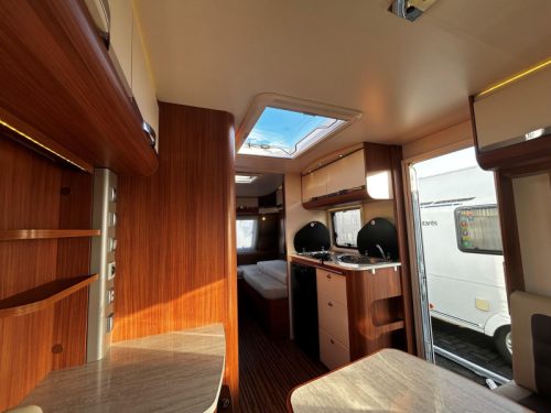 Adria Adora 472 LU Level/Rangierhilfe/2x Vorzelt  Foto: 6