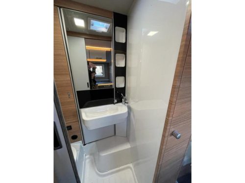 Weinsberg Xcursion 500 LT Super offer photo: 18