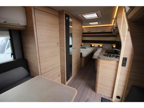 Knaus Sudwind Black Selection 500 EU Single beds & round seating! photo: 15