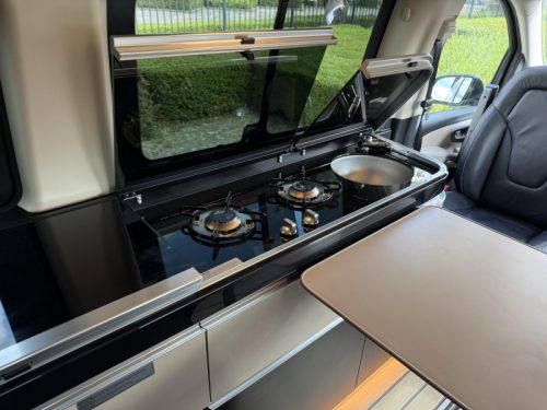 Mercedes-Benz V300 Marco Polo 4-Matic 2022 55,000KM AUT photo: 17