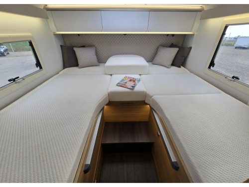 Adria Matrix Plus 670 DL Neuestes Modell 8-Gang-Automatik Foto: 2