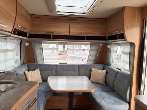 Eriba Nova GL 465 Mover/Isabella awning photo: 5