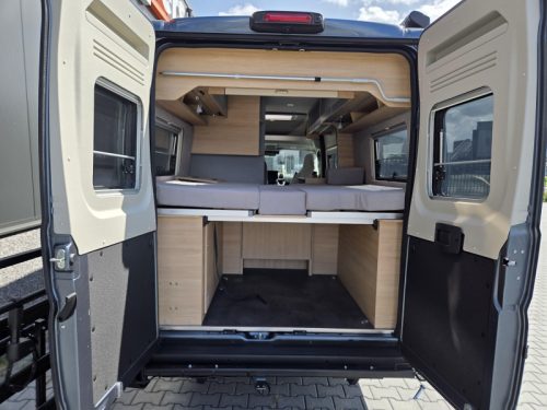 P&ouml;ssl Trenta 640 Autom&aacute;tico - Cama longitudinal foto: 19