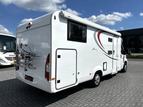 B&uuml;rstner Nexxo 728 T Single-beds/2015/Euro-5 photo: 3