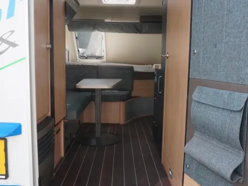 Knaus Sport en Fun 480 QL MOVER, HERZOG AWNING photo: 4