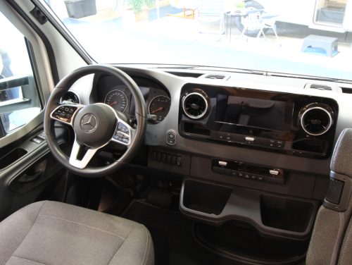 HYMER B690MC photo: 1