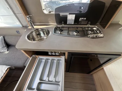 Knaus Sudwind 60 Years 450 FU awning audio system photo: 7