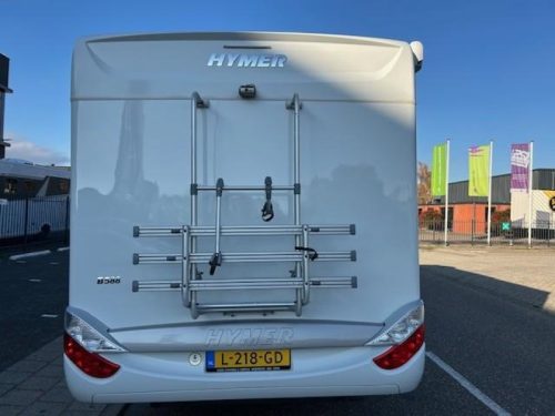Hymer B584 B588 - automatic - low KM photo: 3