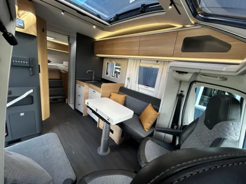 Adria Coral Axess 650 DL Zenec Audio, Solarmodul Foto: 8
