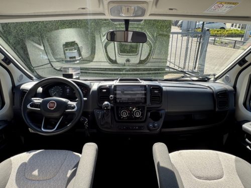 Knaus Van TI Vansation 650 MEG AUTOMAAT 9-Gang 180 PS Euro6 Fiat Ducato 8 **Einzelbetten/Satelliten-TV/Navi/Kamera/Lithium/Anh&auml;ngerkupplung/T Foto: 4