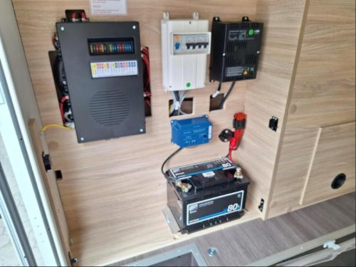 Knaus Van TI Plus 650 MEG AUTOMAAT+AIRCO+SCHOTEL photo : 14