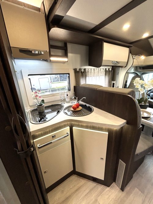 Benimar Tessoro 495 Northautokapp AUTOMATIC QUEEN BED+LIFT BED photo: 7
