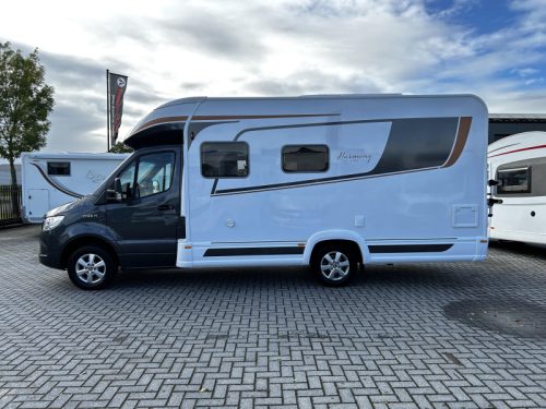 B&uuml;rstner Lyseo M Harmony Line 660 Fransbed/Automat/2020!  Foto: 23