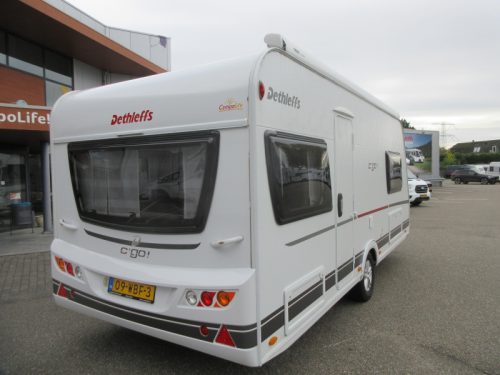 Dethleffs C'Go 495 FR WITH MOVER AND THULE AWNING photo: 16