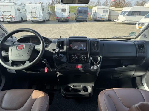 B&uuml;rstner Travel Van 620 G Harmony Line Fiat Base photo: 8