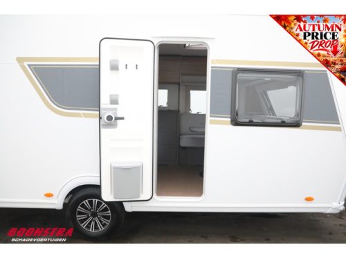 B&uuml;rstner Averso 465 TS B66 U-shaped dinette French bed photo: 18