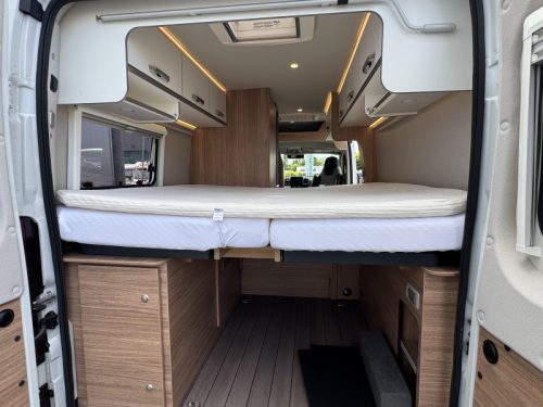 Weinsberg Edition Fire 600 ME Single beds  photo: 19