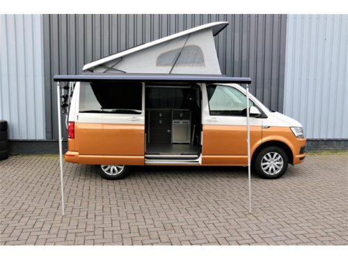Volkswagen Transporter Camper 2.0 TDI L1H1 Highline 150 PS Automatik 4 Schlafpl&auml;tze Navi Tempomat Klimaanlage Neues Interieur Foto: 3