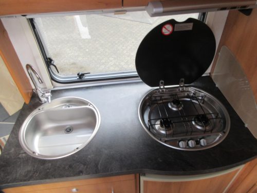Eriba Nova 530 GL Markise, Rangierhilfe, Klimaanlage Foto: 10