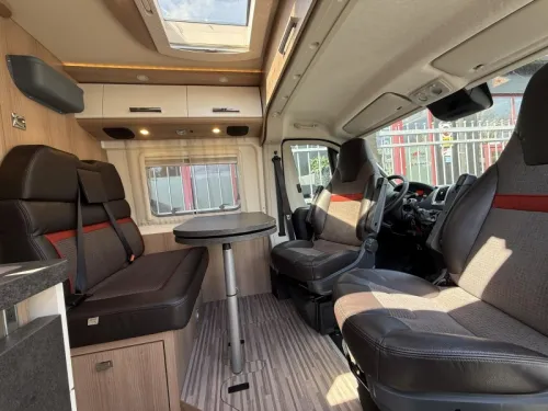 Malibu Van 640 LE Erster NL-Besitzer Foto: 1