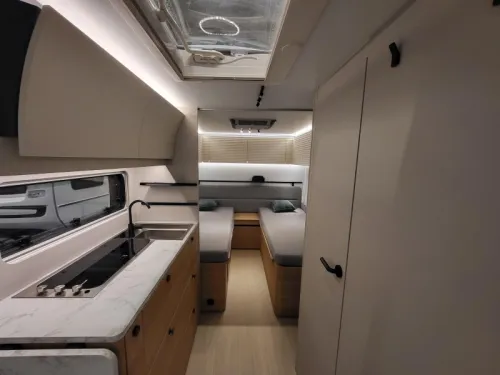 Adria Adora 532 UL gratis mover  foto: 4
