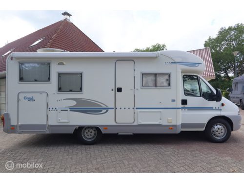 Adria Coral 680 SP photo: 4