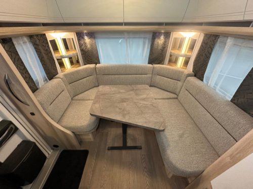 Hobby De Luxe 495 UL photo: 6