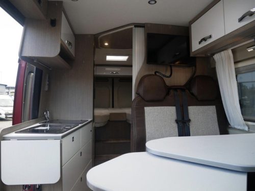 P&ouml;ssl Roadcruiser 160CV Autom&aacute;tica/SUSPENSI&Oacute;N NEUM&Aacute;TICA/TV SOLAR+ANTENA/TOLDO foto: 1