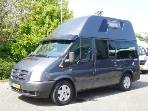 Ford Nugget, Fixed pop-top roof, 5 Seats / 4 Berths photo: 2