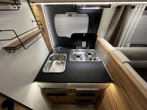 Pilote G 690 GJ Wohnmobil, Vollintegriert  Foto: 6