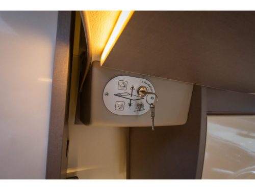 B&uuml;rstner Lyseo Privilege TD734 Queensbett + Hubbett Foto: 22