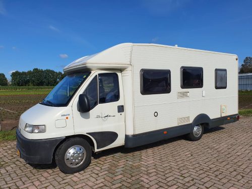 Ci Corfu Fiat 2.8 IDTD camper, zonnepanelen, 4 slaapplaatsen foto: 23