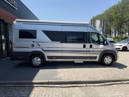 Adria TWIN 640 SLX Camas Individuales Toldo Enganche Bearlock foto: 7