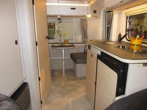 Eriba Touring Silver Edition 542 210 Breit/Einzelbetten!! Foto: 4