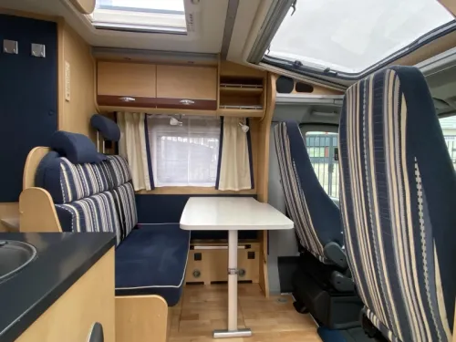 Dethleffs Advantage 6611 T single beds FULL Air conditioning photo: 17