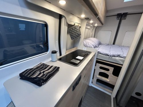 Dethleffs Globetrail 590 DK Compacte buscamper  foto: 17