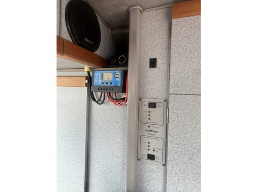 Volkswagen T 4 Carthago Westfalia 2.5 102 PS in sehr gutem Zustand, neue APK, Kastenwagen, 4 Schlafpl&auml;tze, Hubdach, Standheizung, Solarpanel, Anh&auml;ngerkupplung, PDC A Foto: 15