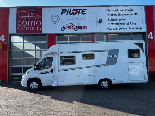 Pilote P 746 GJ Wohnmobil, L&auml;ngsbetten Foto: 1