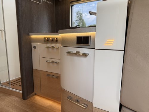 Hymer B-ML I 780 photo: 22