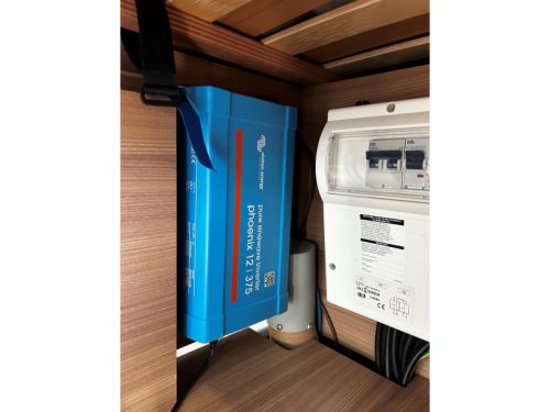 Adria Matrix Axess 590 ST Large refrigerator, inverter  photo: 19