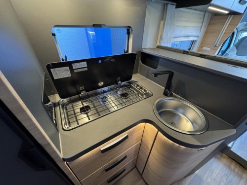 Knaus L!ve Wave 700 MEG  photo: 18