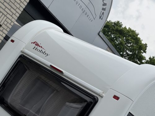 Hobby De Luxe 495 UL with single beds **Mover/Bike rack/Bag awning/Outdoor gas/2nd service hatch/1st owner/Very neat caravan** photo: 14