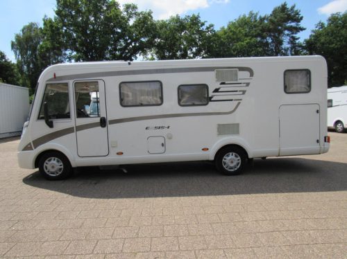 Hymer Exsis-i EX 688 Single beds pull-down bed integrated bj2014 photo: 2