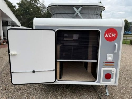 Caravelair Pop Top Mini Freestyle 320 light compact electric photo: 9