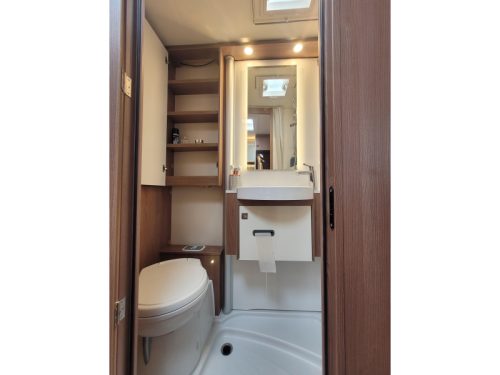 B&uuml;rstner Lyseo Harmony Line 690 G Flat floor/4 berths. photo: 16