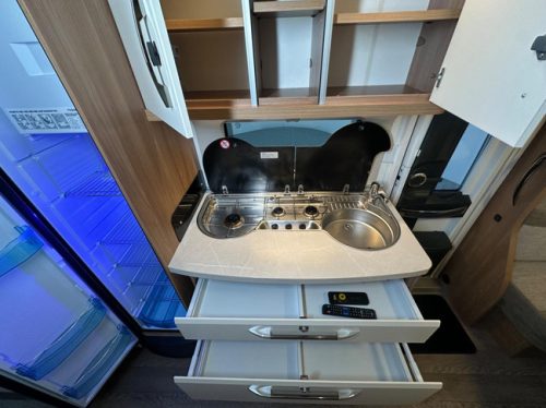 Hobby De Luxe 495 UL IC Silverline Foto: 9