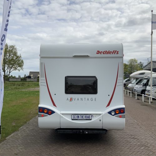 Detlheffs A 5881 Fiat 2.3 130 HP, Alcove, Bunk bed, 5 seats and 6 berths, Shows signs of use, Year 2007 Camper centrum on the road photo: 32