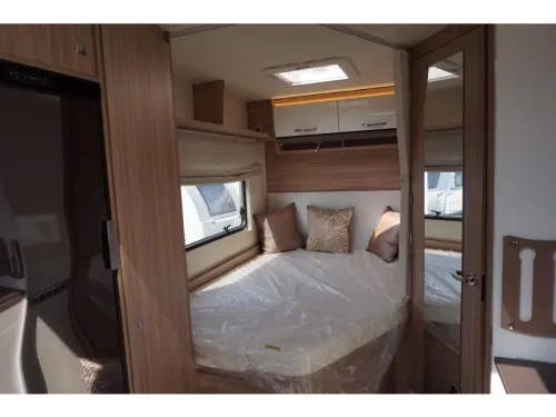 B&uuml;rstner Limited T 660 165PS | Navi | Aktionspreis Foto: 7